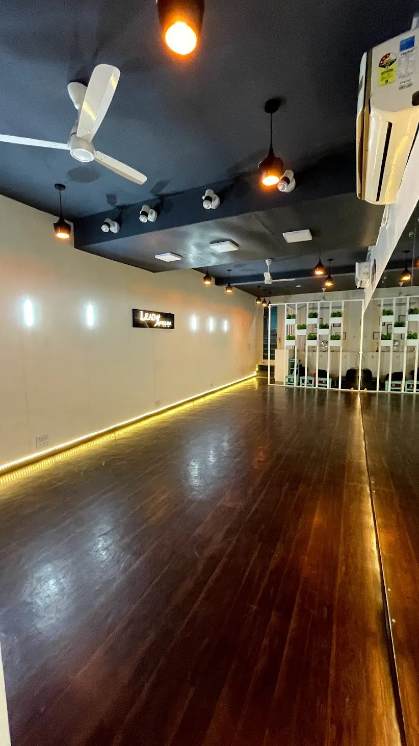 Leadn And Follow Home Page Gallery Image